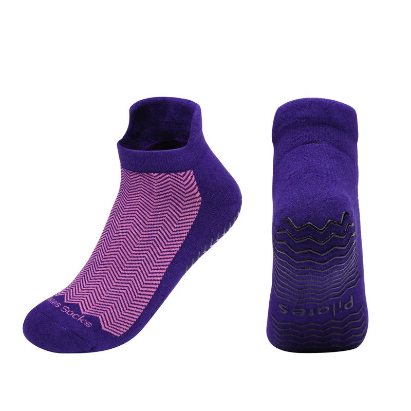 Pilates Grip Socks – Non-Slip Athletic Socks