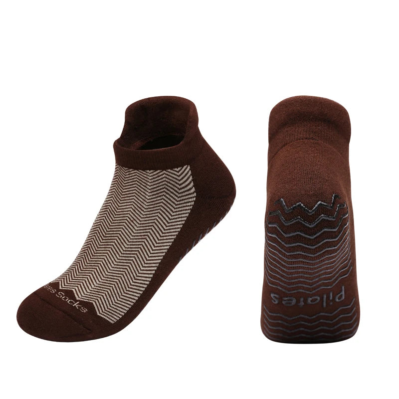 Pilates Grip Socks – Non-Slip Athletic Socks